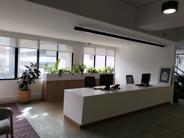 Regus Calle 93 — proyecto AMPLEX