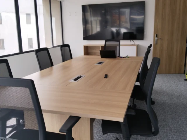 Regus Calle 93 — proyecto AMPLEX